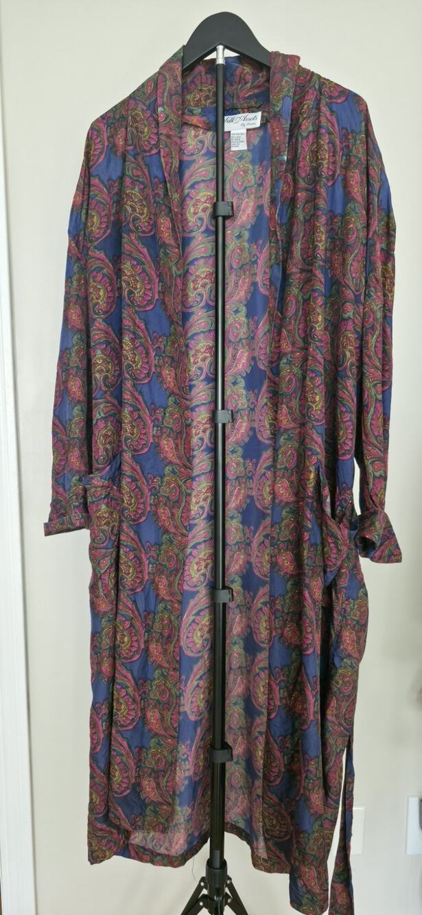 Silk Assets by Danco Paisley VTG Silk Robe Blue Burgundy Belted Retro Boho